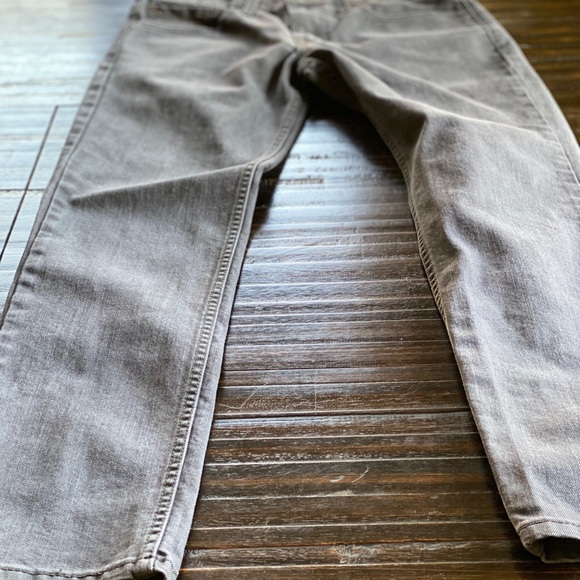 Gray Levi’s - Picture 2 of 5